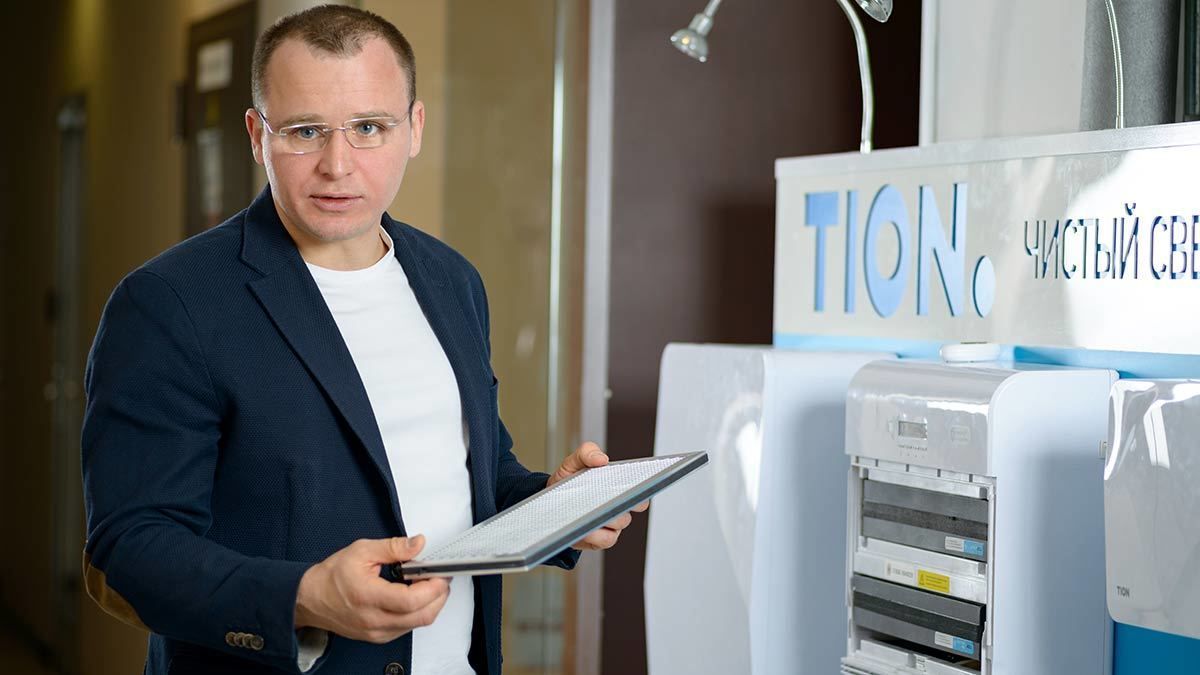 Как четыре аспиранта из Новосибирска очистители воздуха изобретали